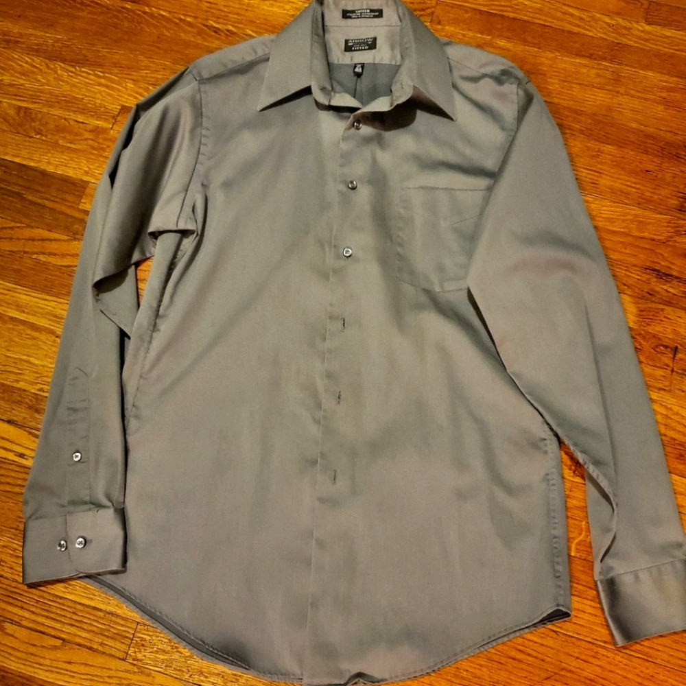 Dress shirt bundle - Picture 4 of 6